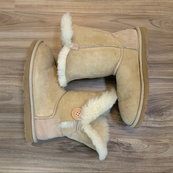 UGG Shoes - Ugg Bailey Button Ankle Boots